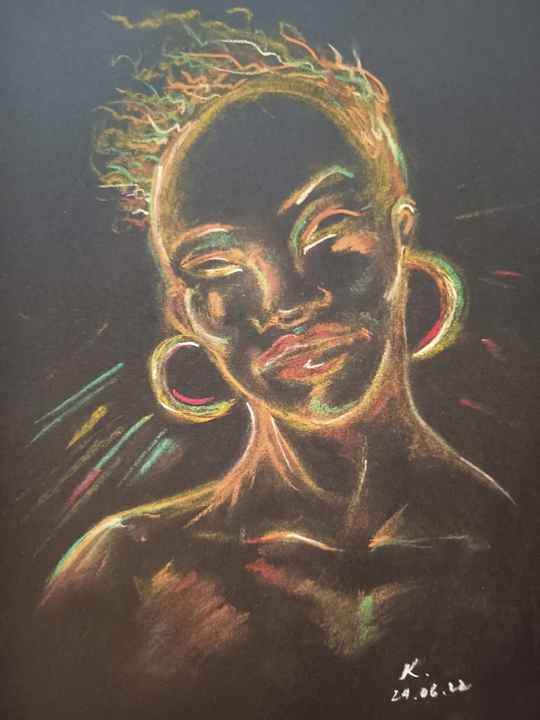 Black sun. Femme soleil fond noir craies