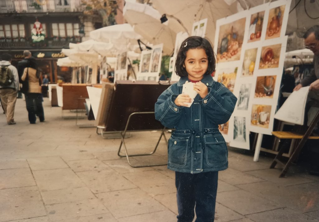 Enfance Barcelona baignant dans l'art. street art oldies