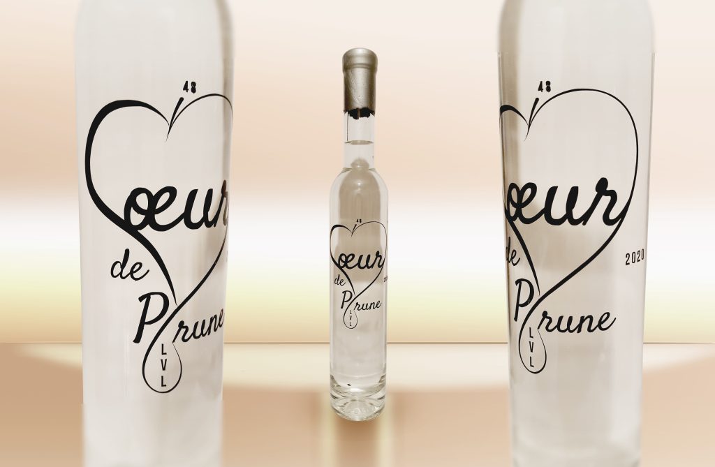 Design de l'étiquette pour une bouteille de Liqueur de Prune pour un particulier