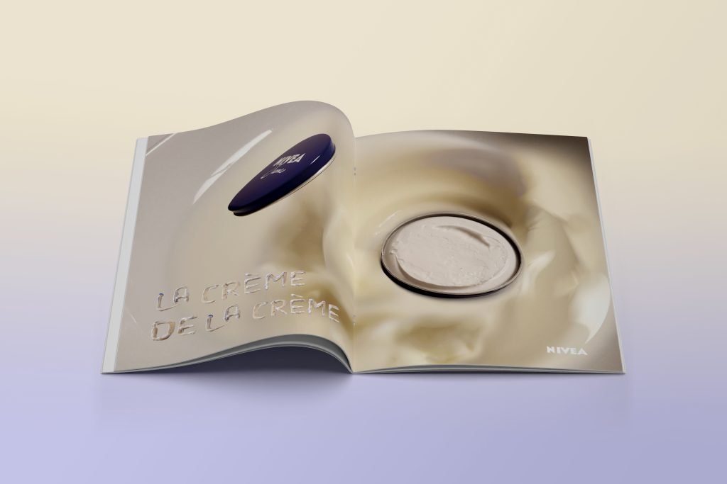 Campagne publicitaire. Une série d'annonce-presse pour la boite bleu de la crème Nivea La crème de la crème photographie et photomontage, typographie faite main avec du dentifrice