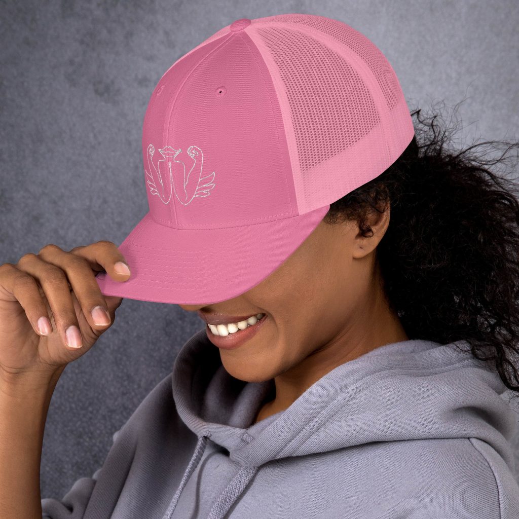 Casquette Women Power. Parce que se battre n’a jamais été un choix, mais la force, elle était déjà présente.
